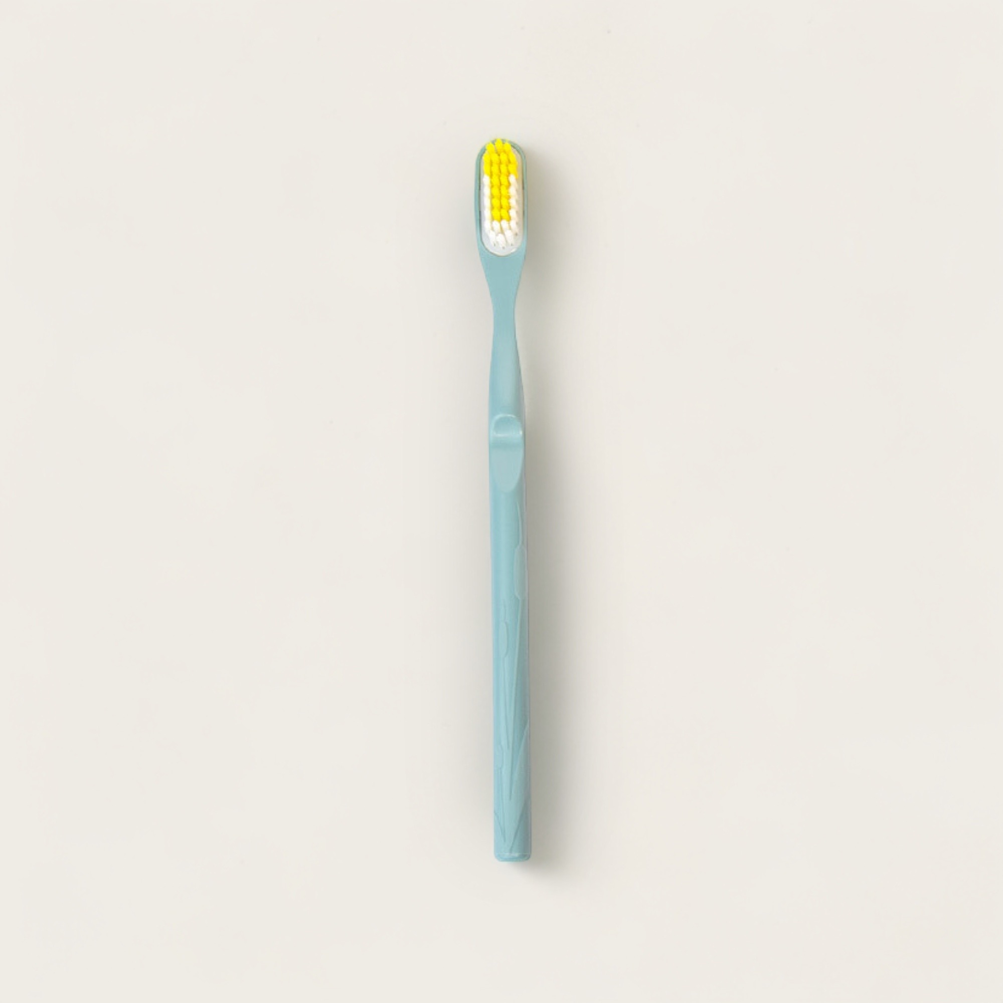 brosse-a-dents-souple-rechargeable-bleu-medium