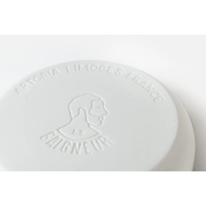 bol-porcelaine-limoges-le-baigneur-detail