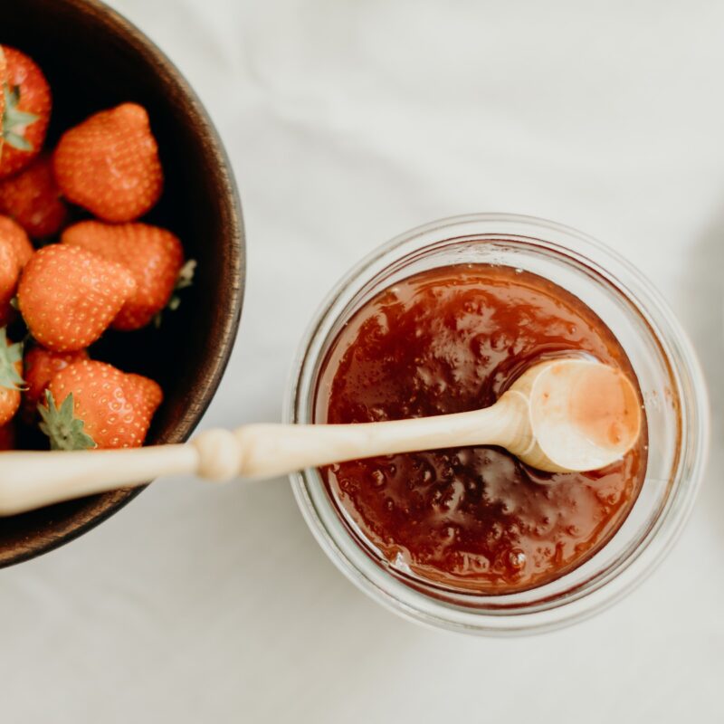 cuillere-confiture-fraises-okjo