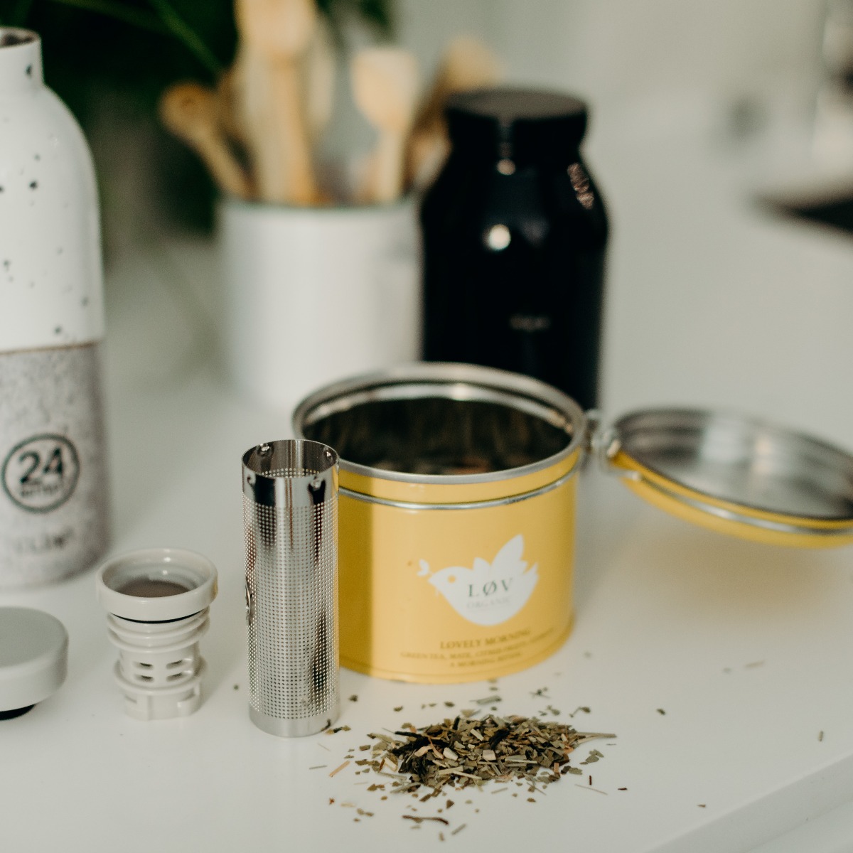 infuseur-24-bottles-gourde-the-okjo