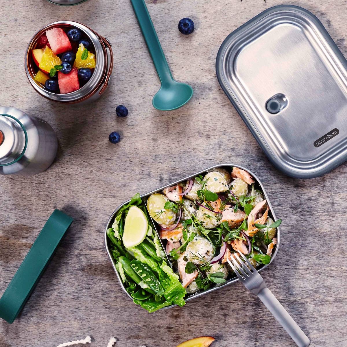 lunch-box-large-ocean-lifestyle