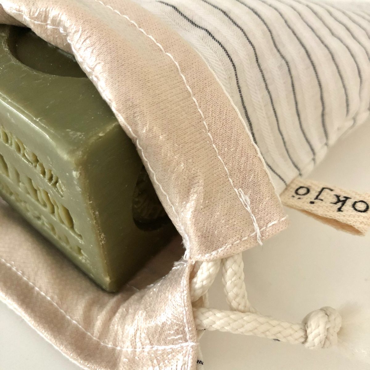 pochon-etanche-detail-II