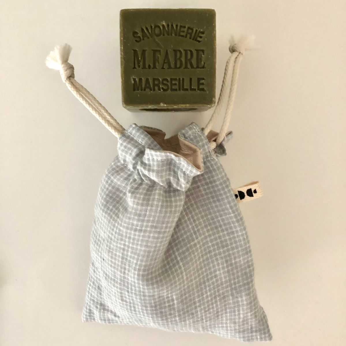 pochon-etanche-detail-V