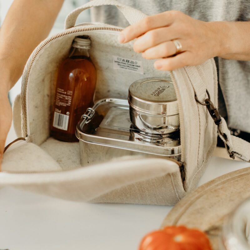 sac-lunch-isotherme-zero-dechet-pique-nique-II-okjo