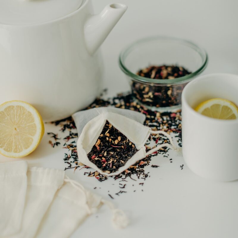 sachets-de-the-lavables-tasse-agrumes-theiere-okjo