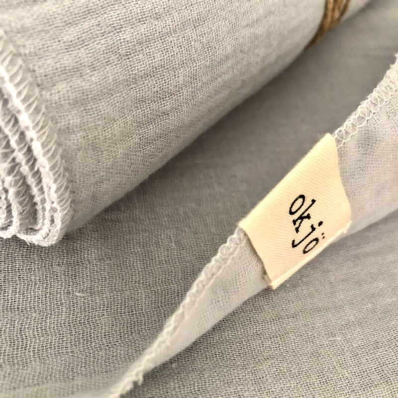 serviettes-gaze-okjo-gris-clair-detail