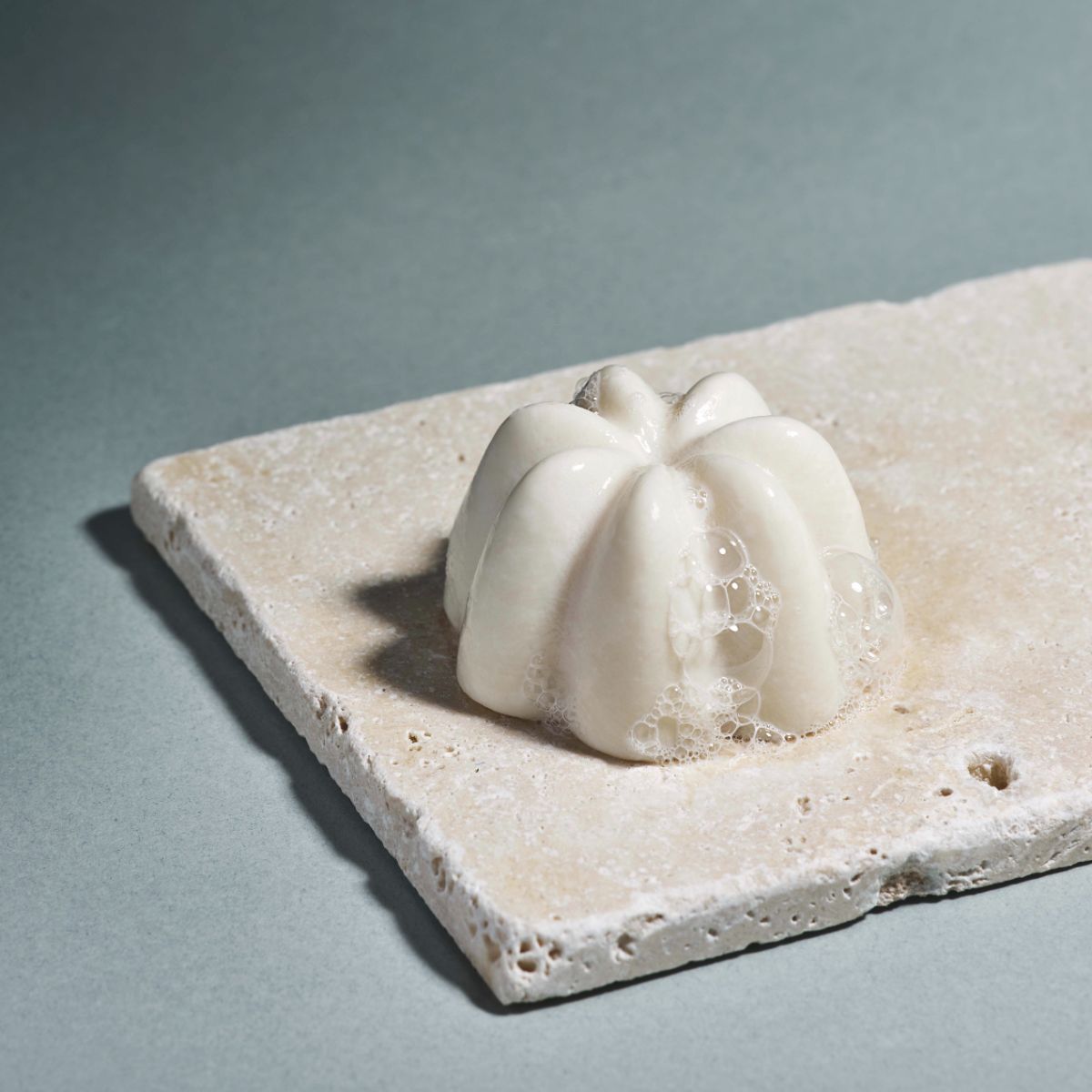 shampoing-doux-umai-mousse