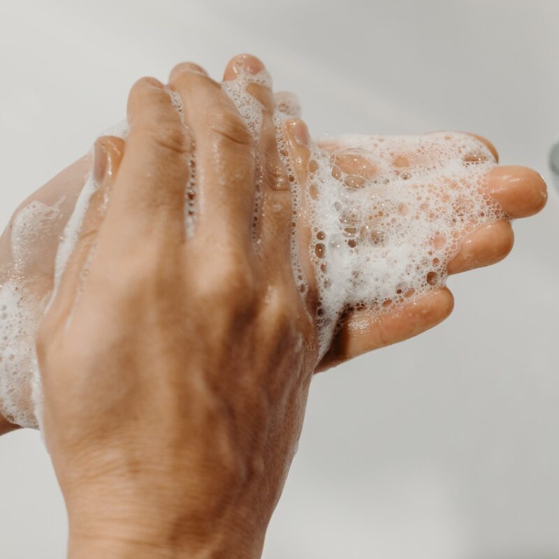 shampoing-pachamamai-salle-de-bain-mousse-okjo