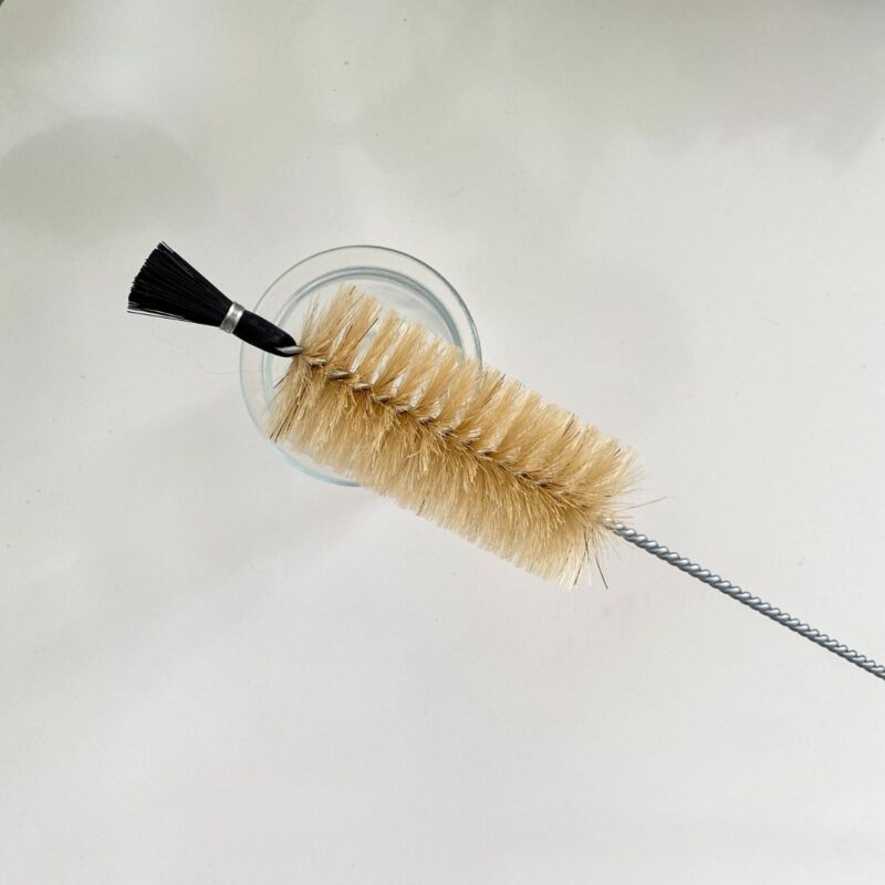 Goupillon en Soie avec Pinceau