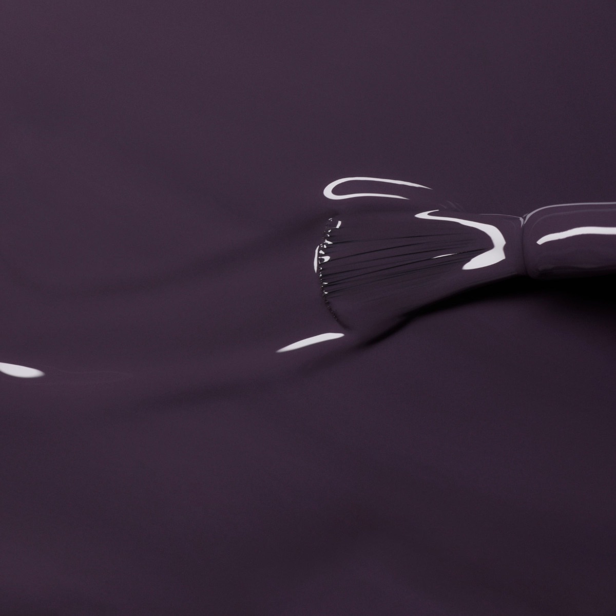 vernis-green-manucurist-queen-of-the-night