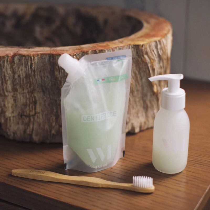 whatmatters_dentifrice_menthe_nature-morte