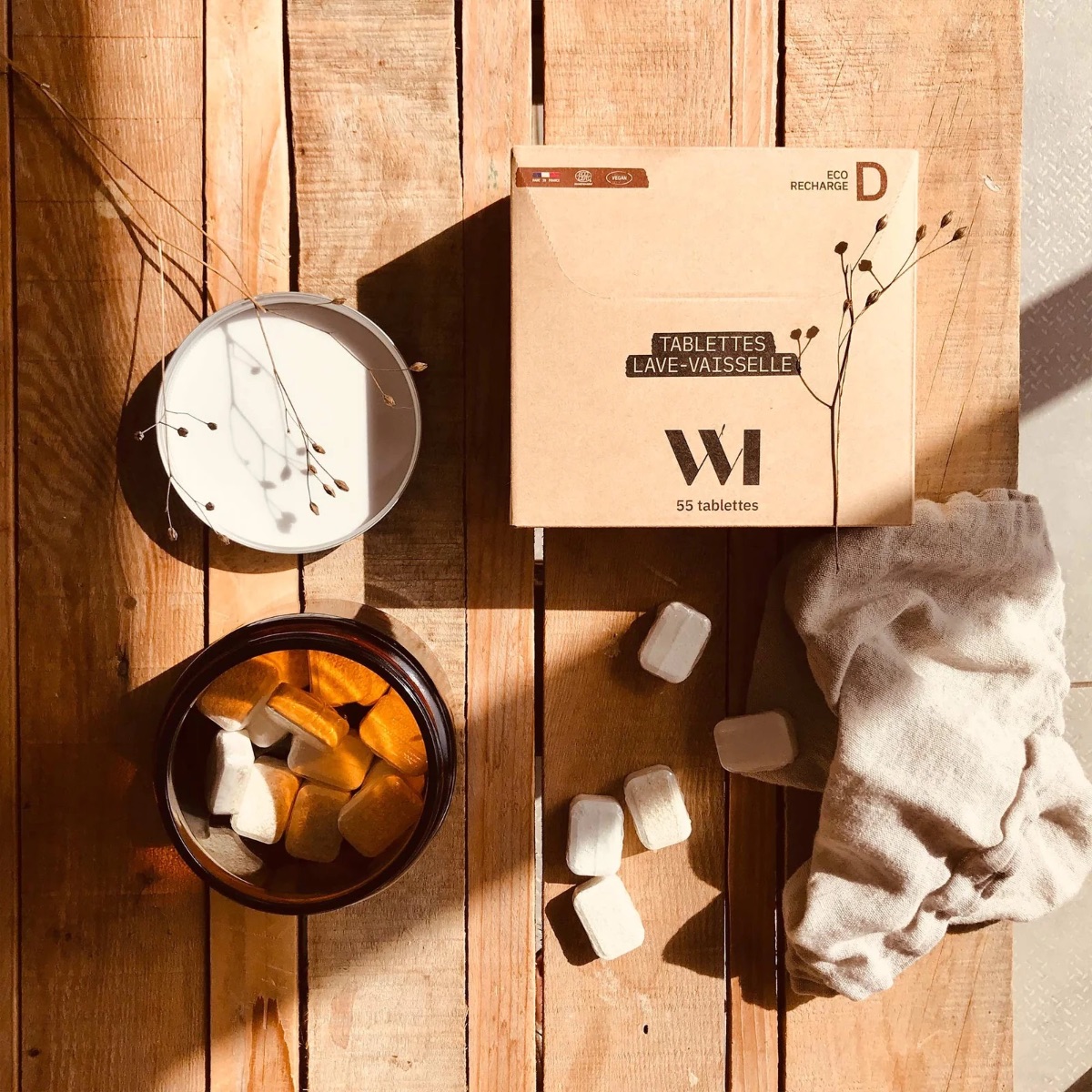 whatmatters_tablettes_vaisselle_deco